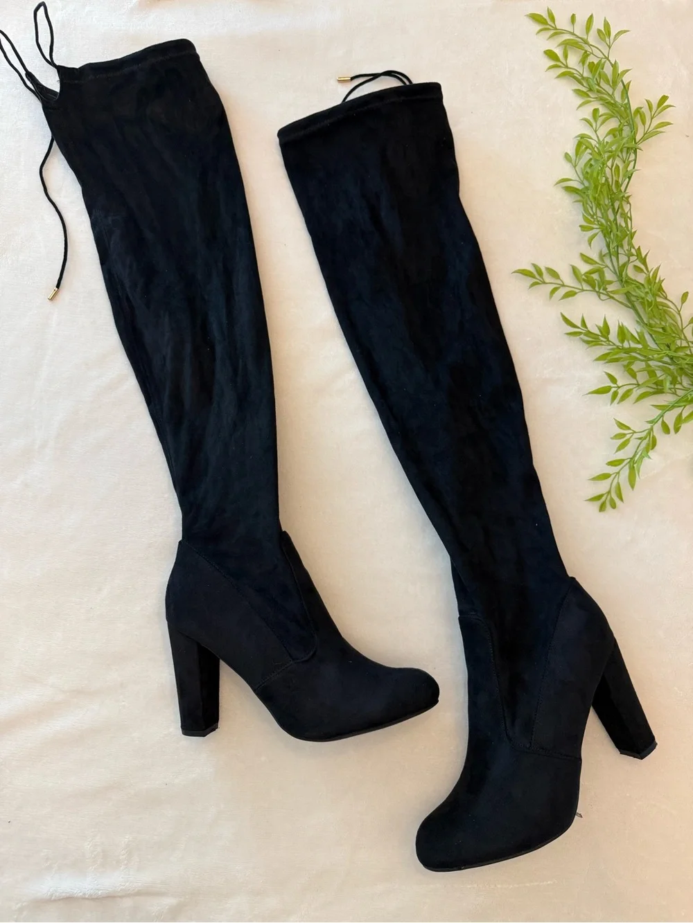 Amazon | Over-The-Knee Boots